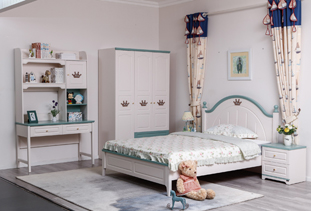 A85002床+床头柜+三门衣柜+电脑桌